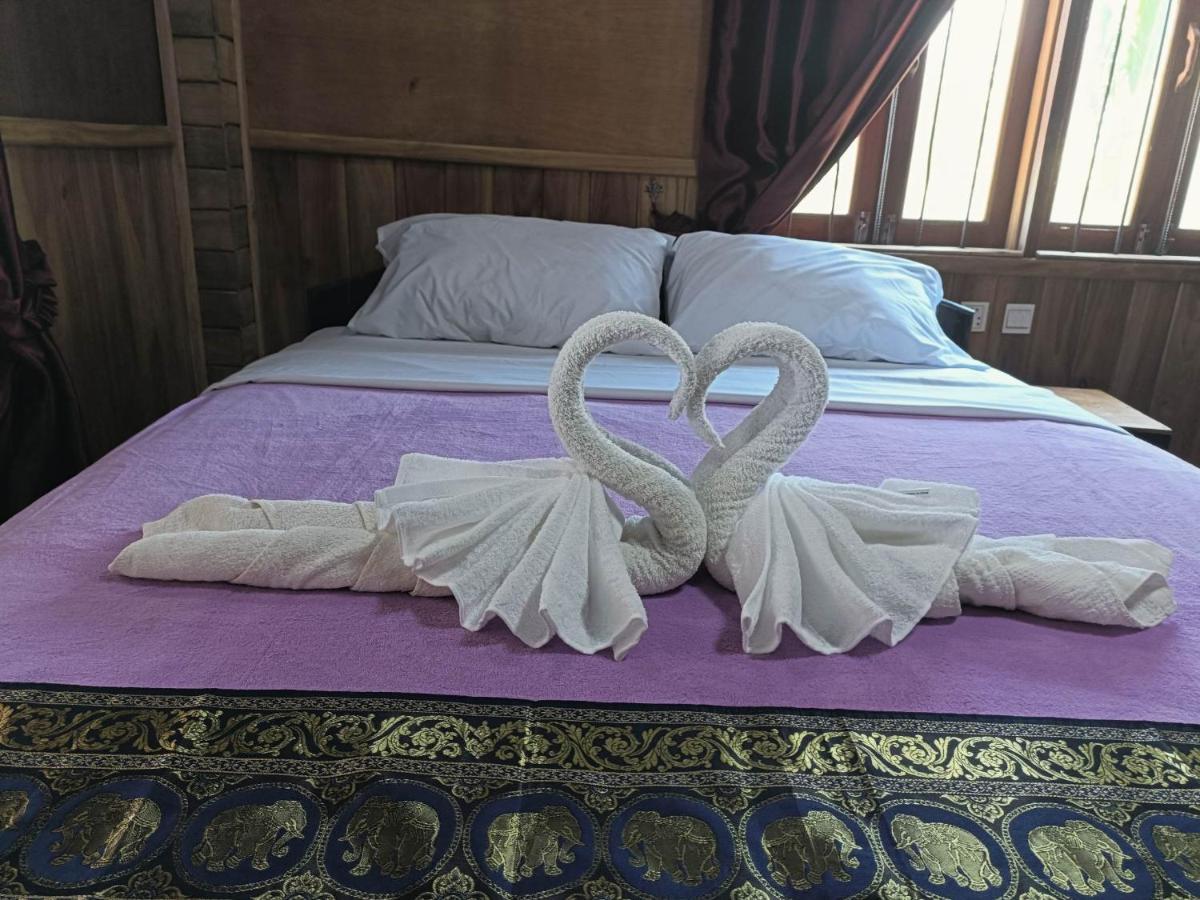 Sunshine Hotel Кампот Экстерьер фото
